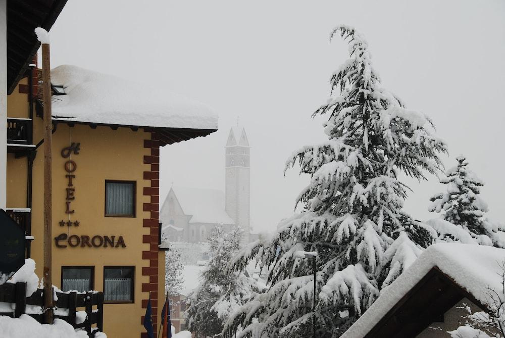Hotel Corona Carano  Buitenkant foto