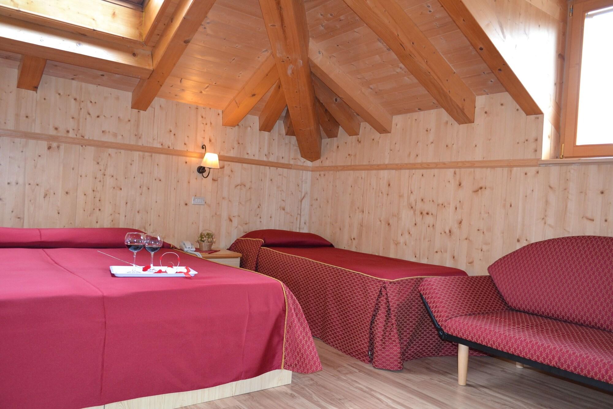 Hotel Corona Carano  Buitenkant foto
