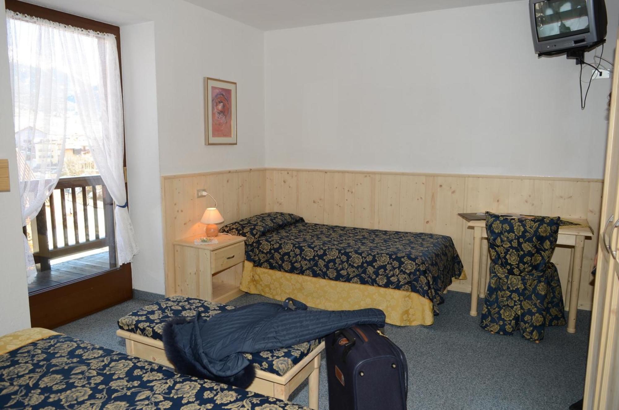 Hotel Corona Carano  Buitenkant foto