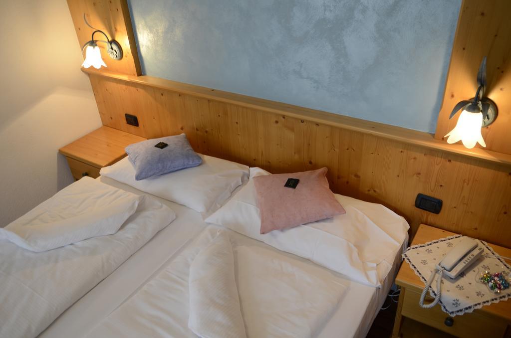 Hotel Corona Carano  Buitenkant foto