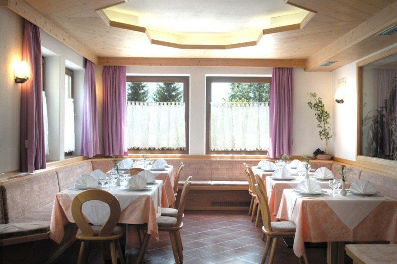 Hotel Corona Carano  Buitenkant foto