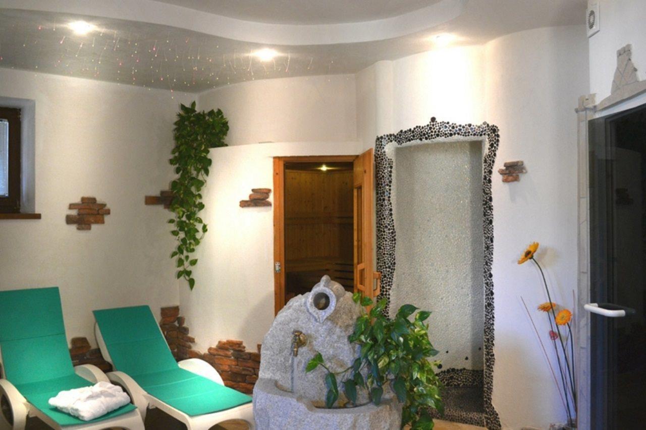 Hotel Corona Carano  Buitenkant foto
