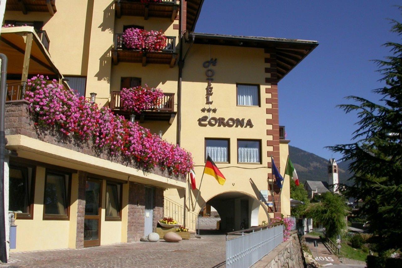 Hotel Corona Carano  Buitenkant foto